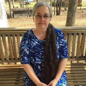 Meet your Posher, Deborah